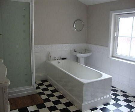 Alpine Guest House Middlesbrough Buitenkant foto